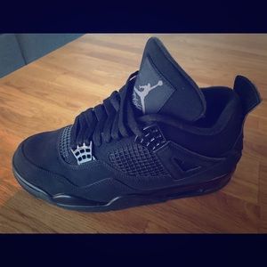 Jordan 4 Black Cats